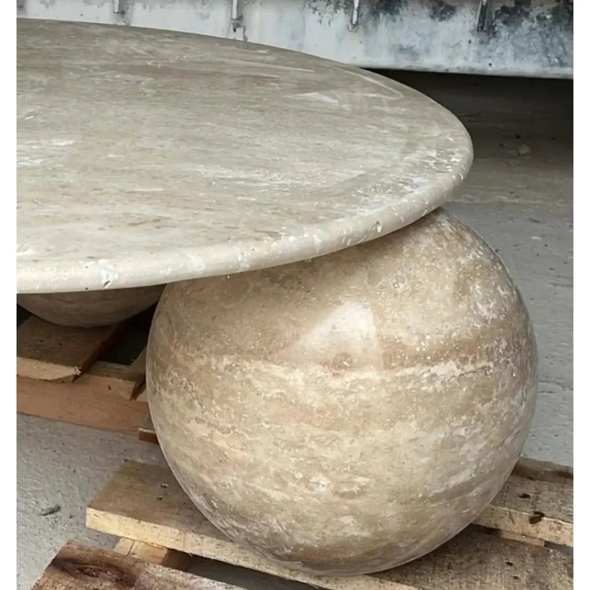 Light Travertine Designer Round Coffee Table with Sphere Legs
