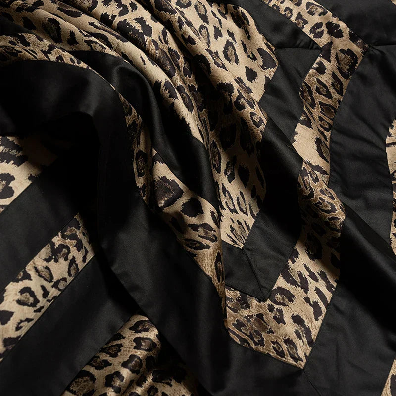 DecorBites™ Leopard Print Luxury Bedding Set - Queen/King Size Duvet Cover, Sheet, Pillowcases