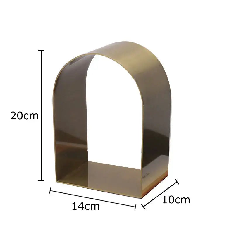 Modern black and white arched geometry desk decoration bedroom sculpture