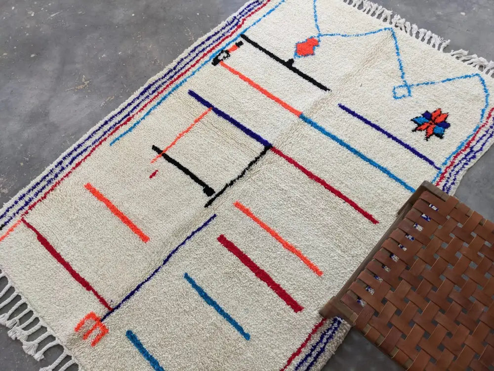 Handmade moroccan cream geometric pure natural wool rug bedroom