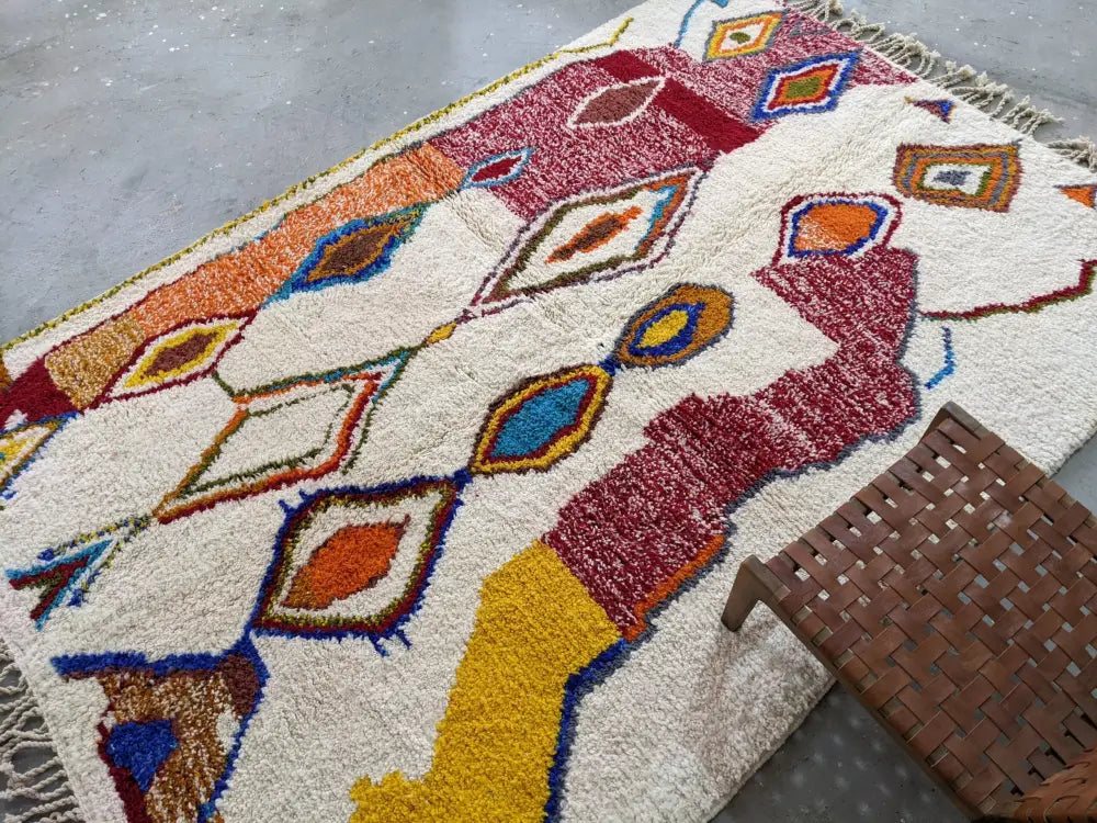 Vibrant cream geometric moroccan handmade azilal rug bedroom decor