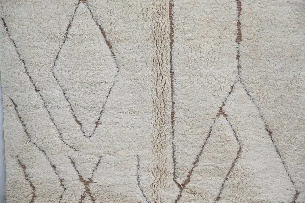 Handmade moroccan beni ouarain rug cream & beige living room carpet