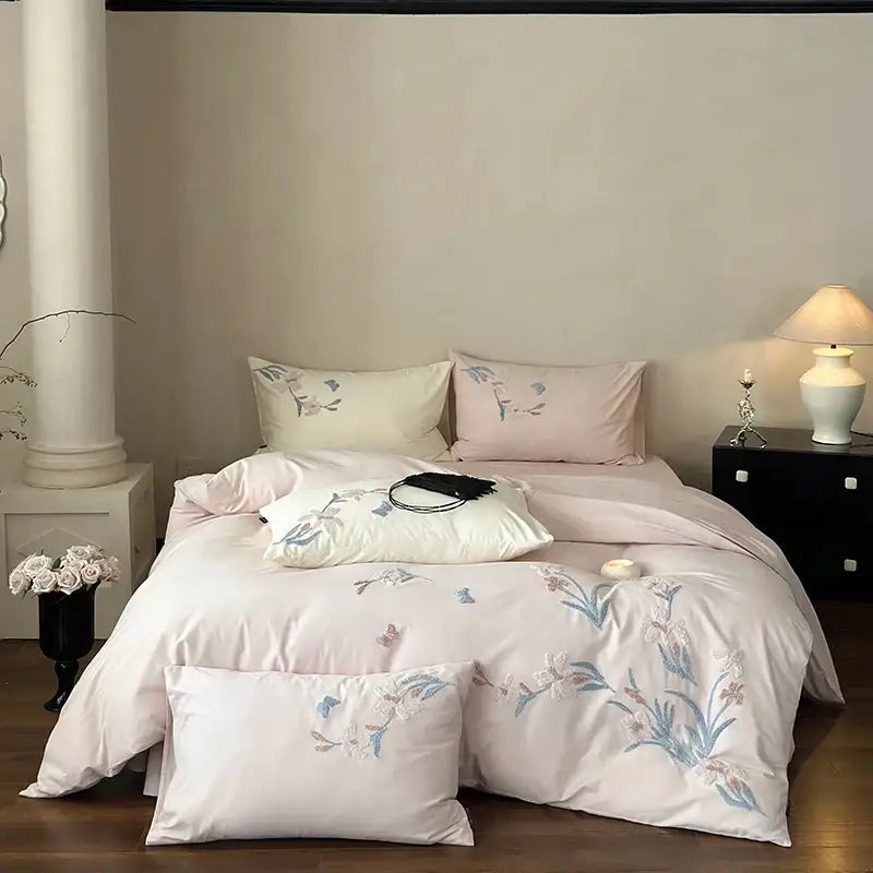 Elegant flower embroidery cream satin bedding set bedroom decor