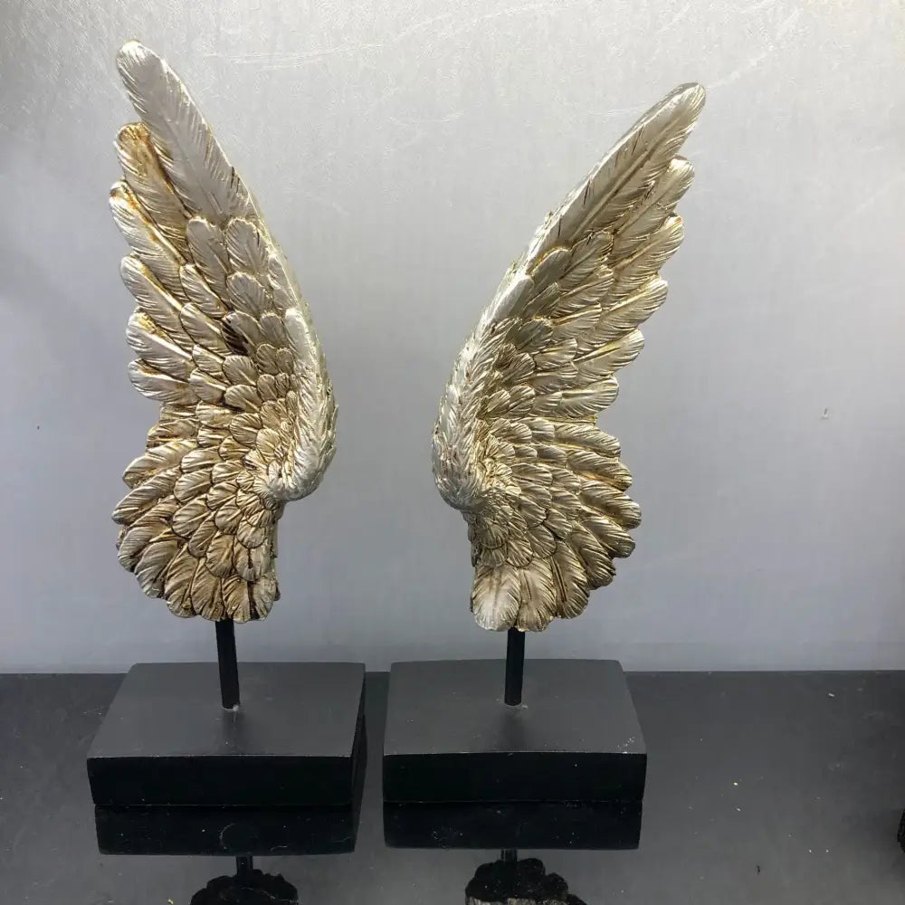 Elegant golden angel wings resin sculpture living room decor