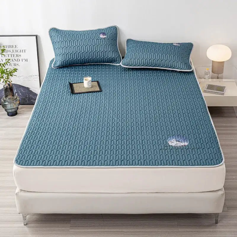 Gray quilted latex bed mat set with cloud embroidery bedroom matress pad