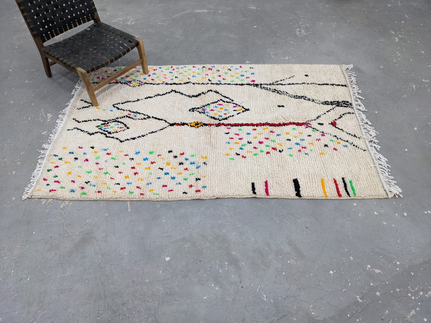 DecorBites™ Handwoven Moroccan Azilal Rug 234x147 cm