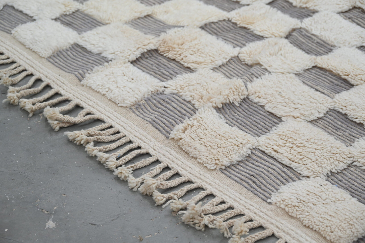 DecorBites™ Moroccan Handmade Traditional Beni Ouarain Rug 300 X 203 cm