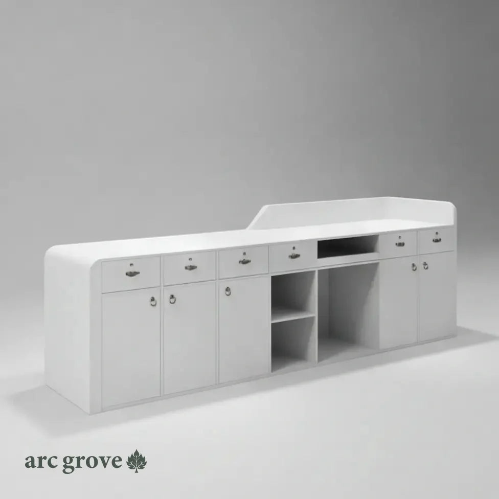 Nyssa · Front Reception Desk
