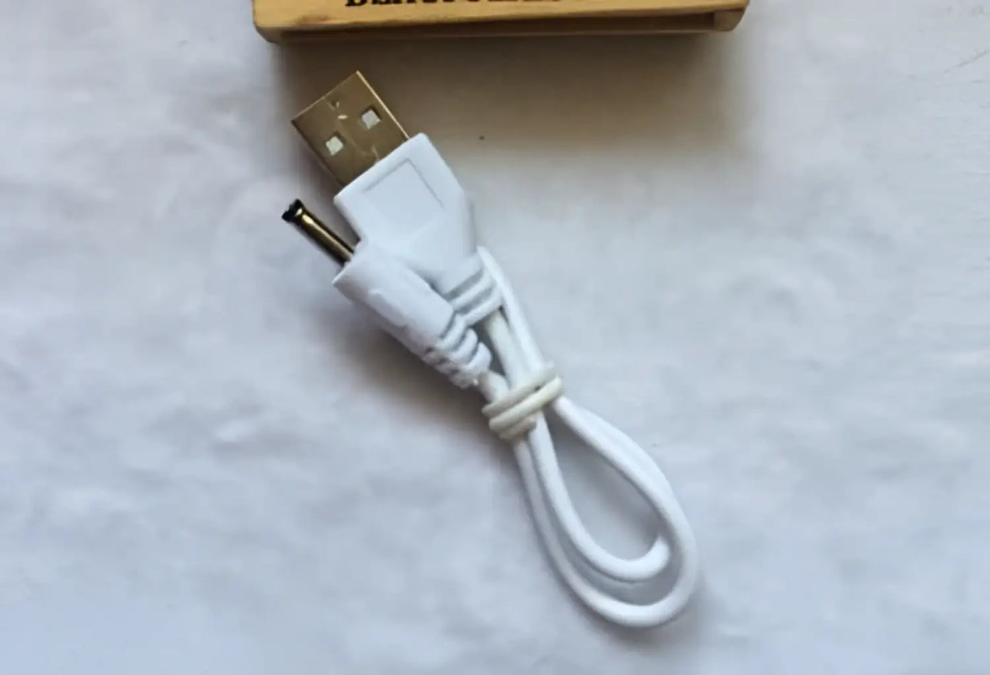 USB Rechargeable & Portable Lamp with Foldable LED Light Feature