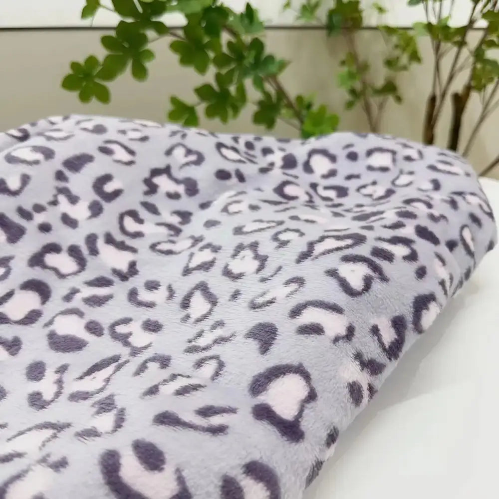 White and orange leopard print warm blanket bedroom fleece throw