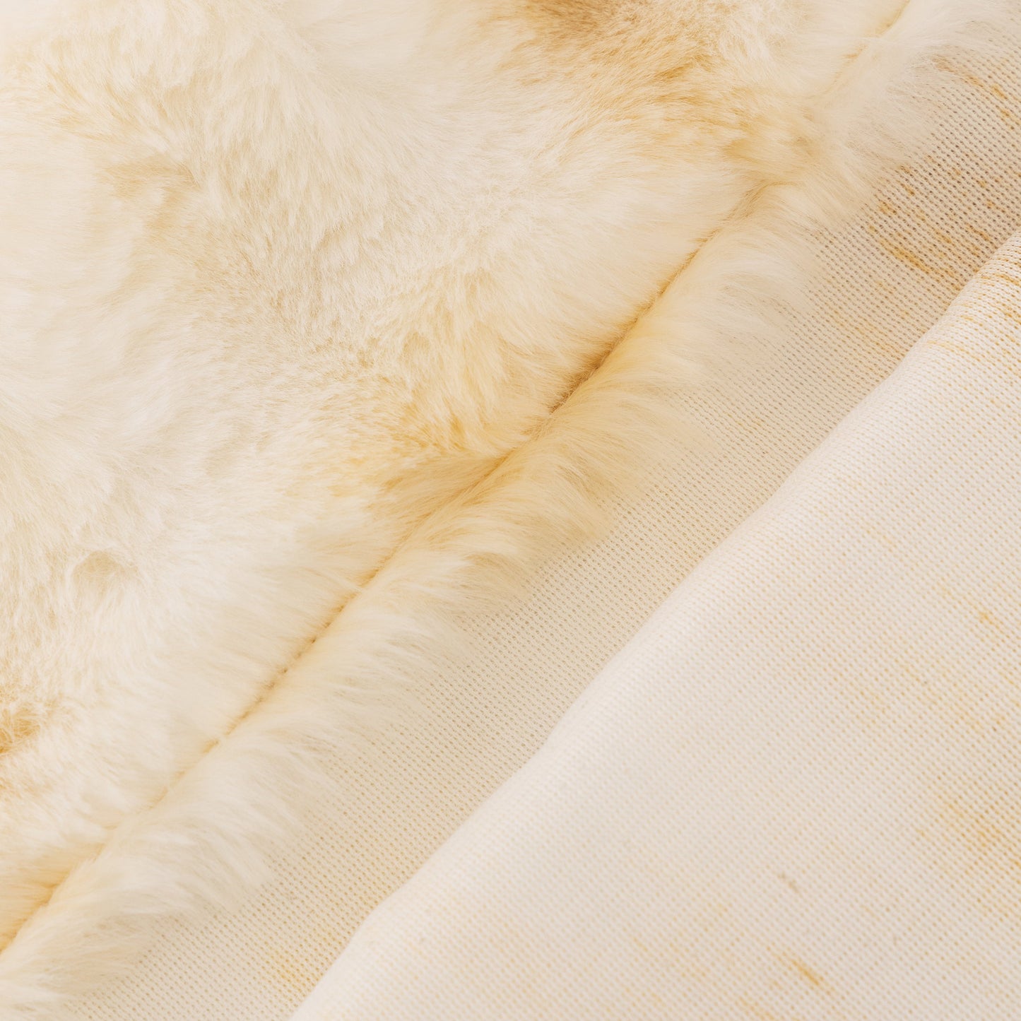 Thick Faux Fur Couch Cover Fluffy Fuzzy Warm Washable Furniture Protector for Kids Pets