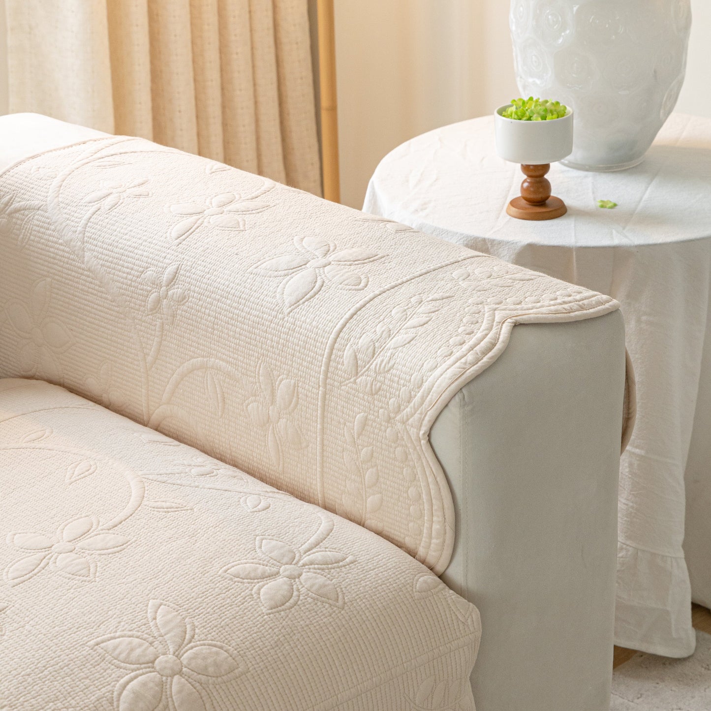 Floral Cotton Quilted Sofa Cover, Non-Slip Couch Protector with Scalloped Edges