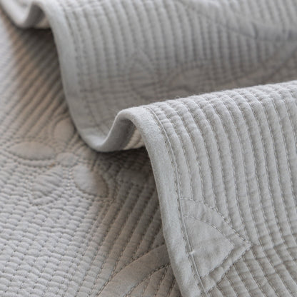 Floral Cotton Quilted Sofa Cover, Non-Slip Couch Protector with Scalloped Edges