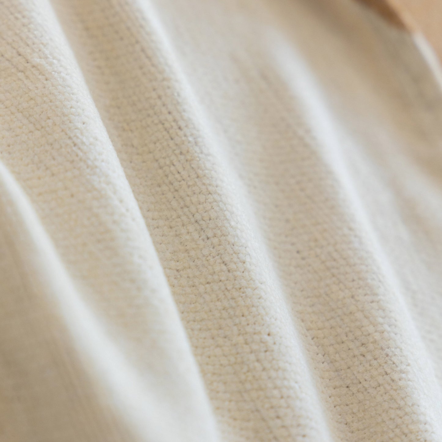 Cozy Couch Throw Blanket with Tassels, Jacquard Leaf Pattern Furniture Protector