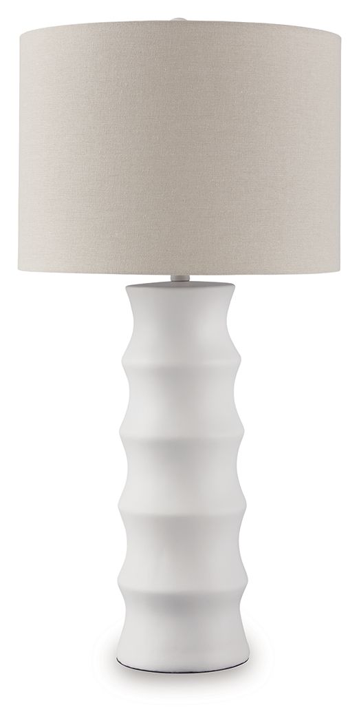 Veraleigh - Poly Lamp