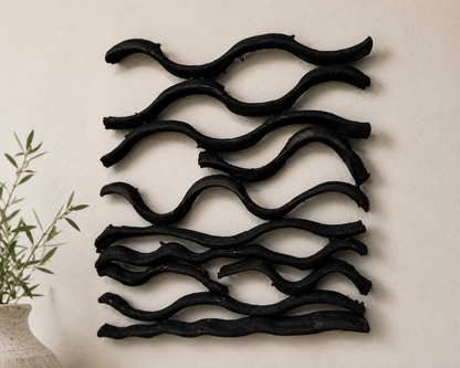 Black Tide Snake Vine Wall Art – 14” x 14”