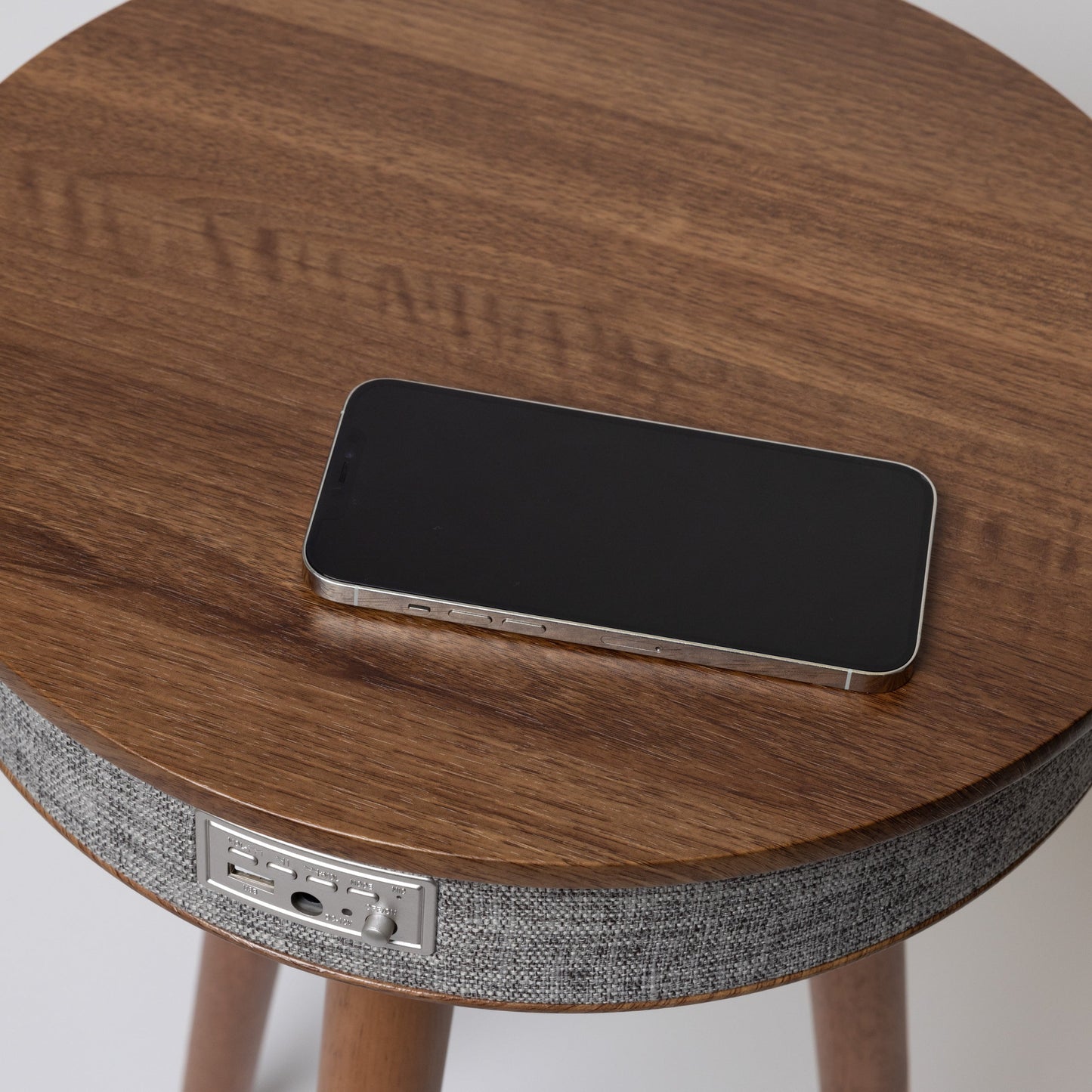 Rusée Smart Table