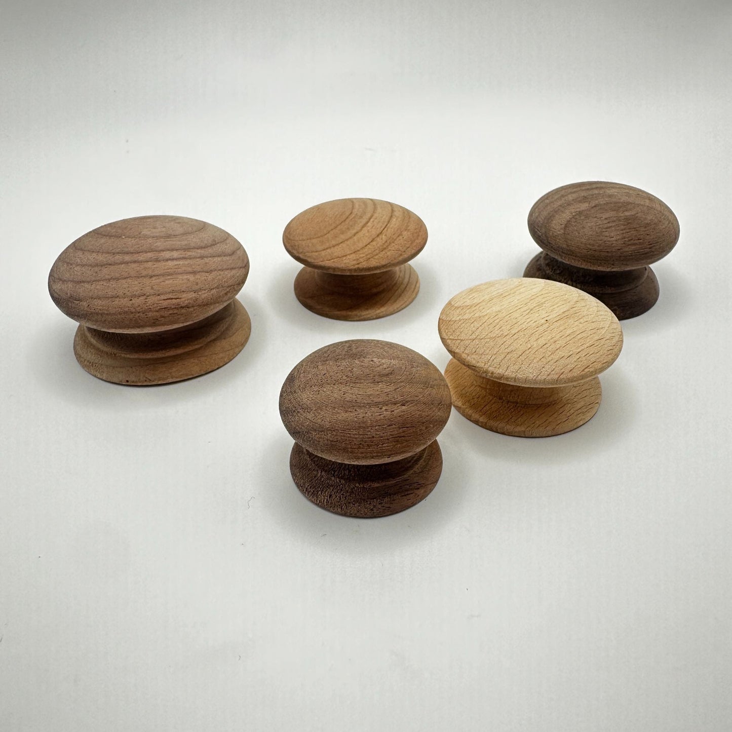 Wood Knob, Round with Wide Base