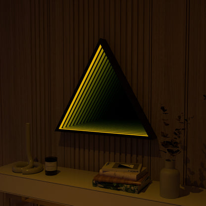 3D Triangle Mirror Light