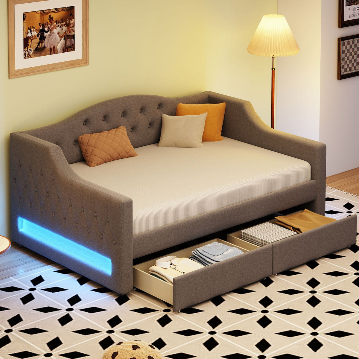 Daybed With LED Belt