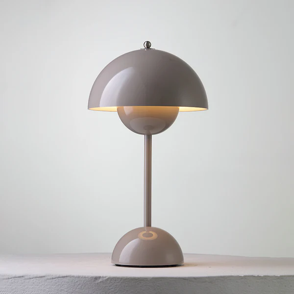 Flowerpot VP9 Portable Table Lamp