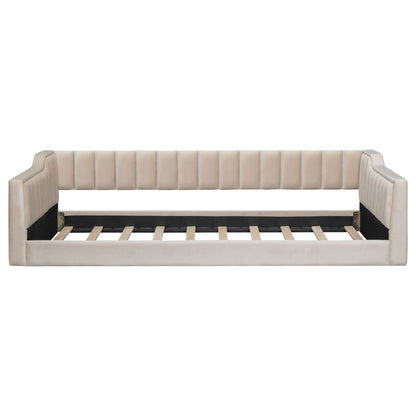 Daybed With Side Storage Pocket