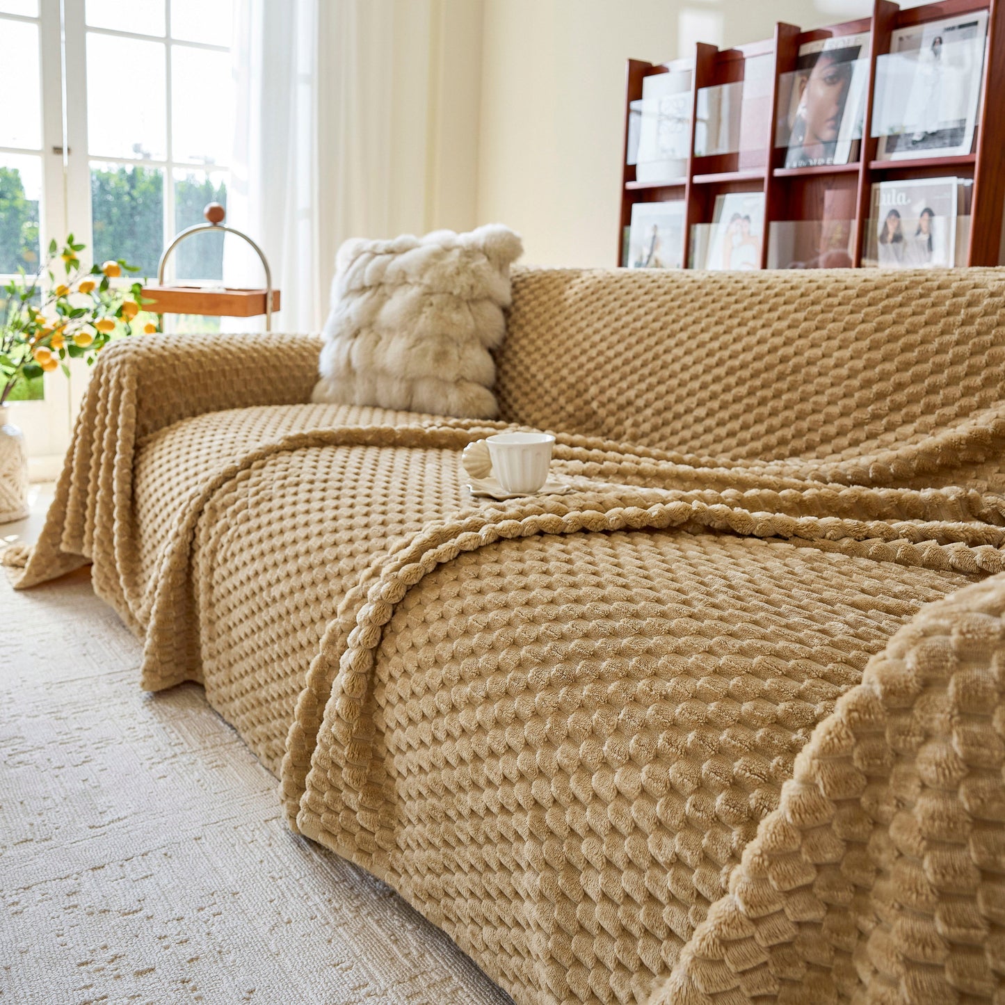 Thick Plush Non-Slip Sofa Throw Cover, Warm Soft Faux Fur Couch Protector for Winter