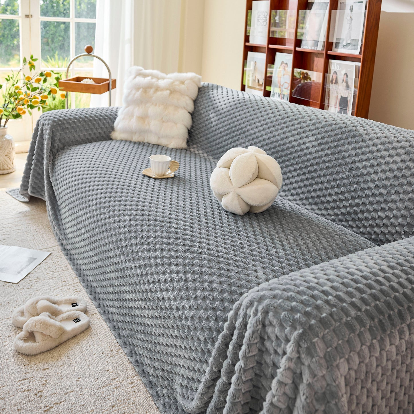 Thick Plush Non-Slip Sofa Throw Cover, Warm Soft Faux Fur Couch Protector for Winter