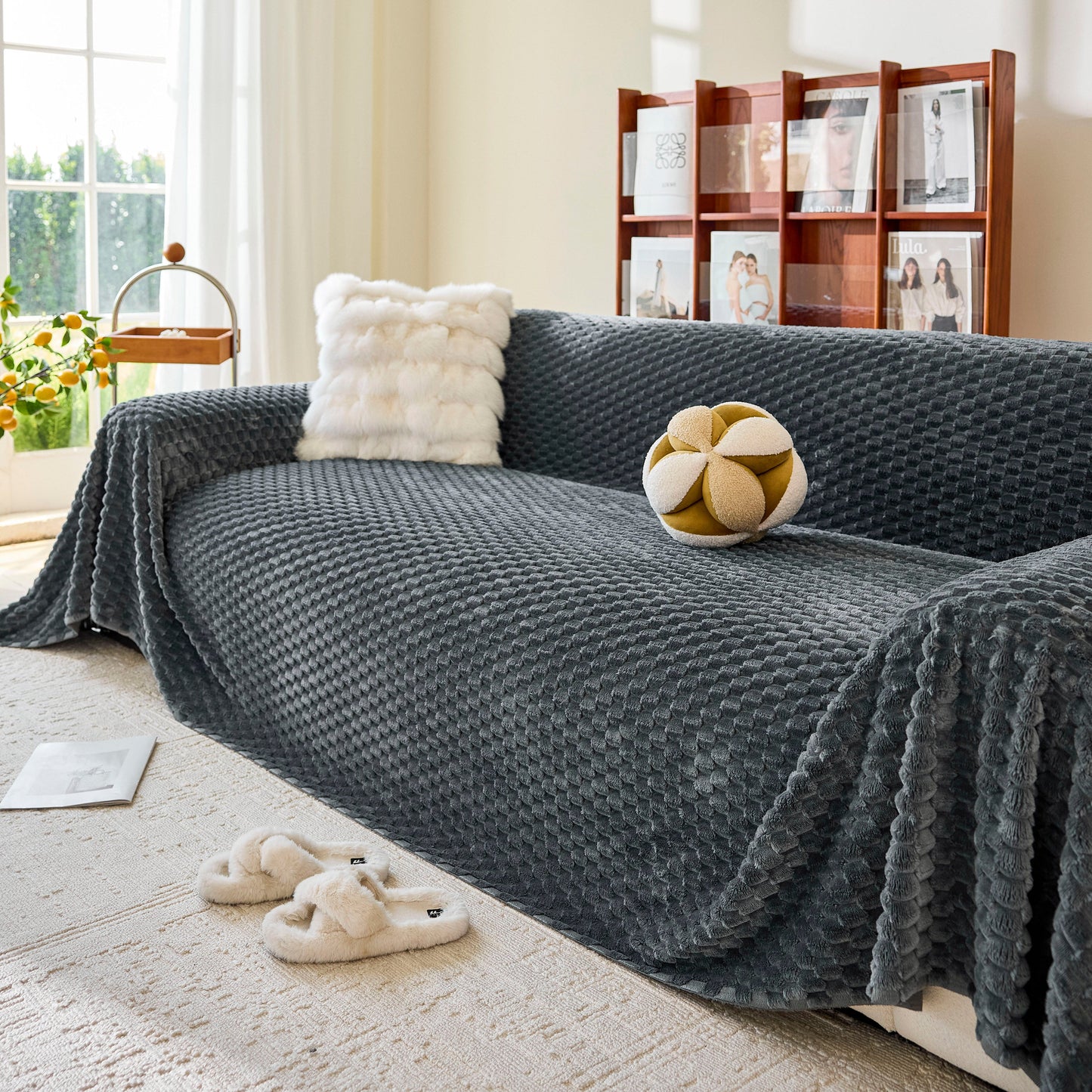 Thick Plush Non-Slip Sofa Throw Cover, Warm Soft Faux Fur Couch Protector for Winter