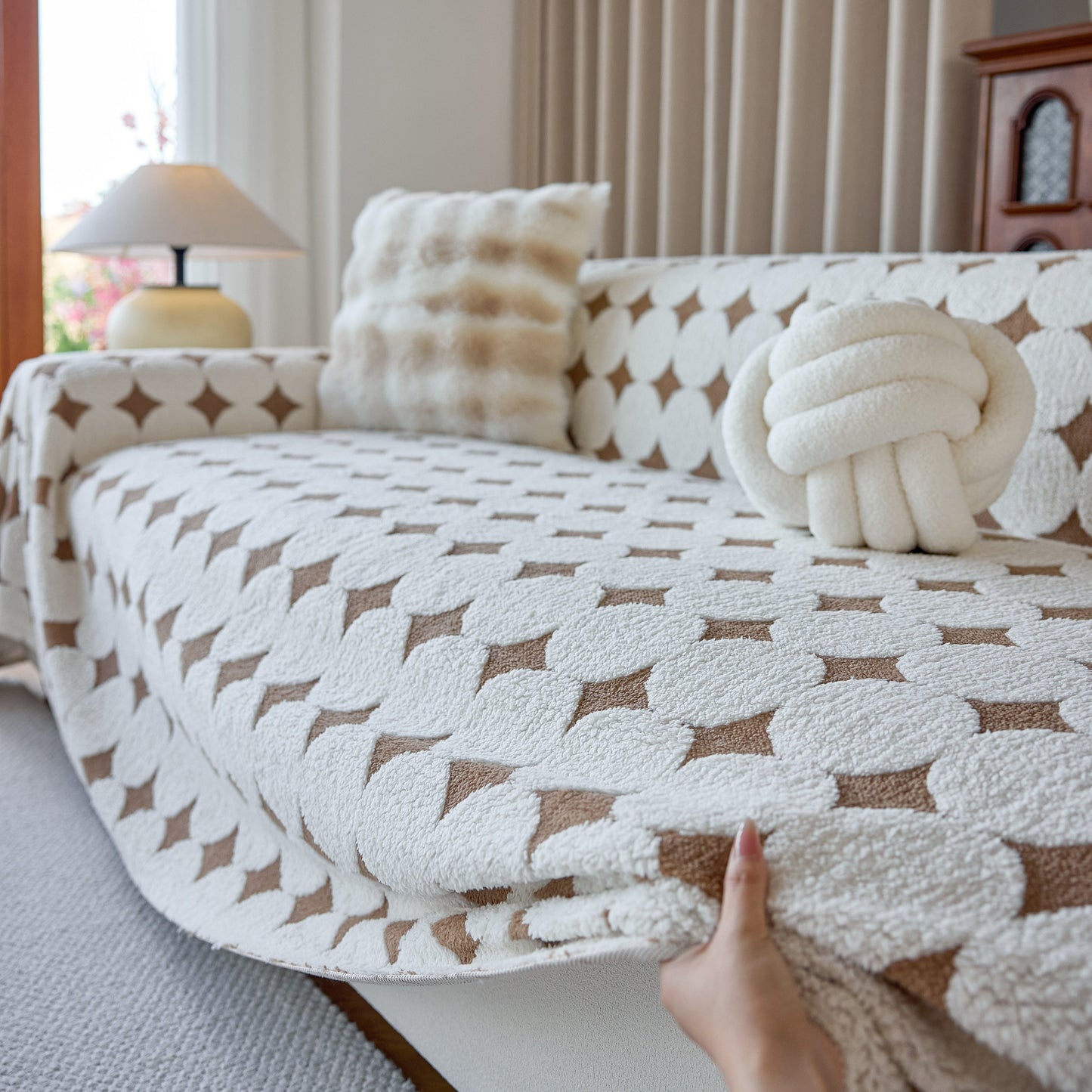 Geometric Jacquard Plush Warm Sofa Couch Cover Coral Fleece Throw Blanket for Couch