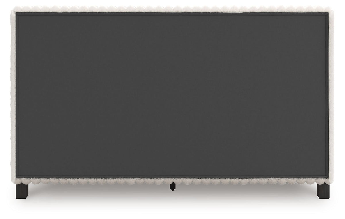 Zuraleus - Upholstered Bed