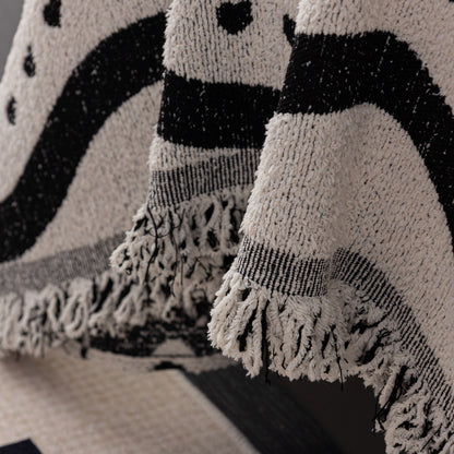 Luxurious Jacquard Couch Cover, Snag-Resistant Pet Friendly Couch Throw with Fringe