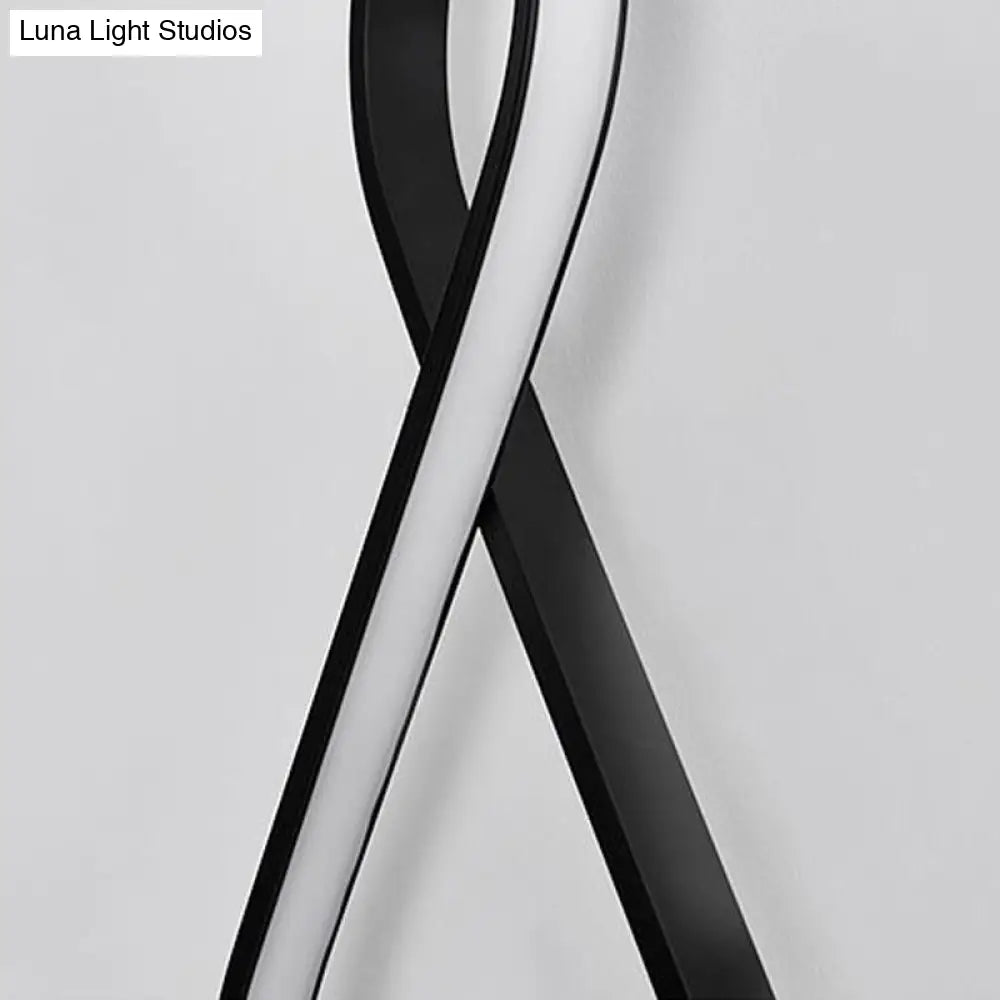 DecorBites™ 8-Shaped Acrylic LED Wall Sconce in Black/White - Warm/White Lighting