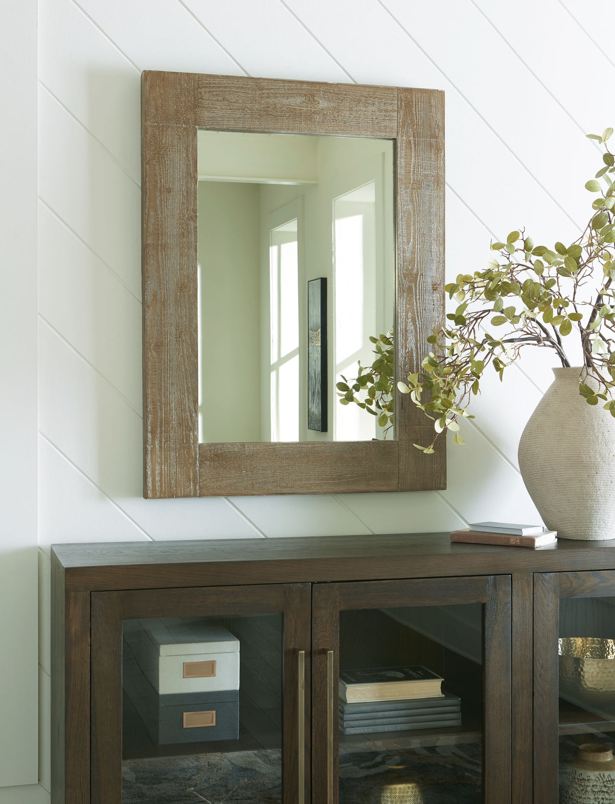 Waltleigh - Accent Mirror - Distressed Brown