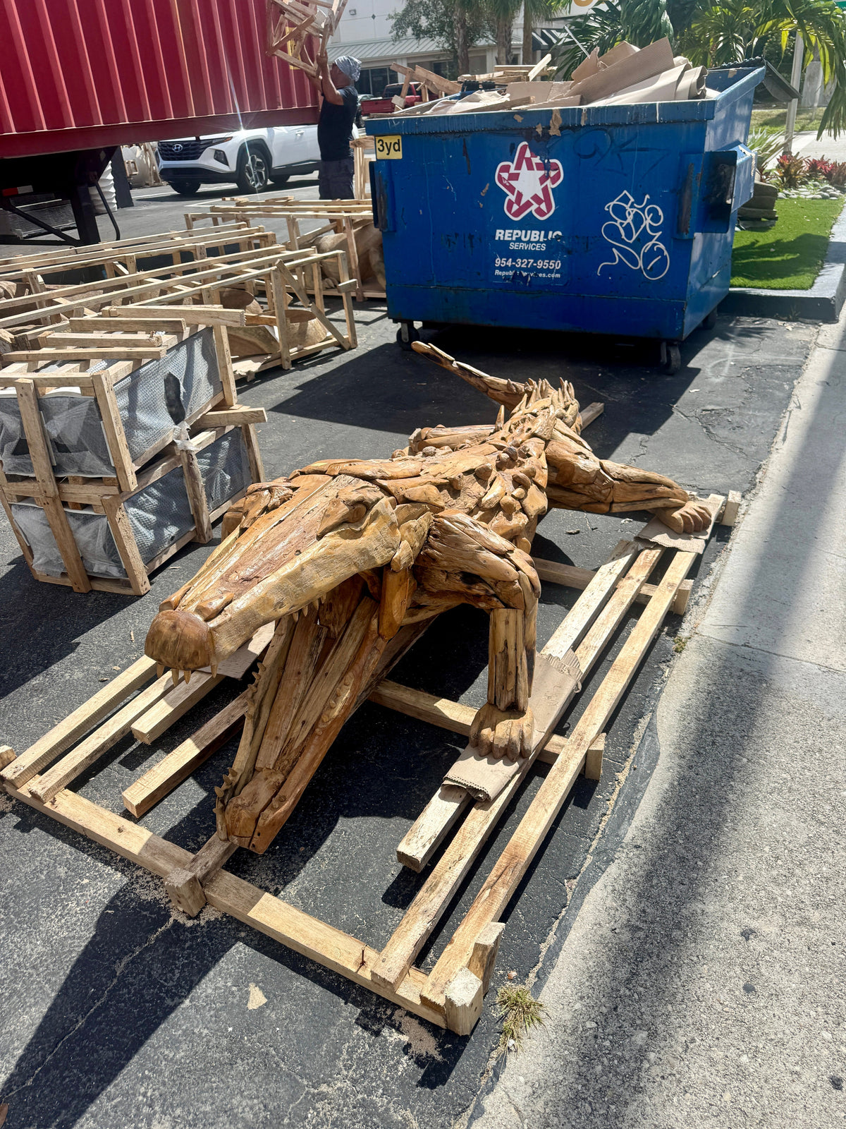 Alligator Statue 260x120x66 Cm – Teak Wood