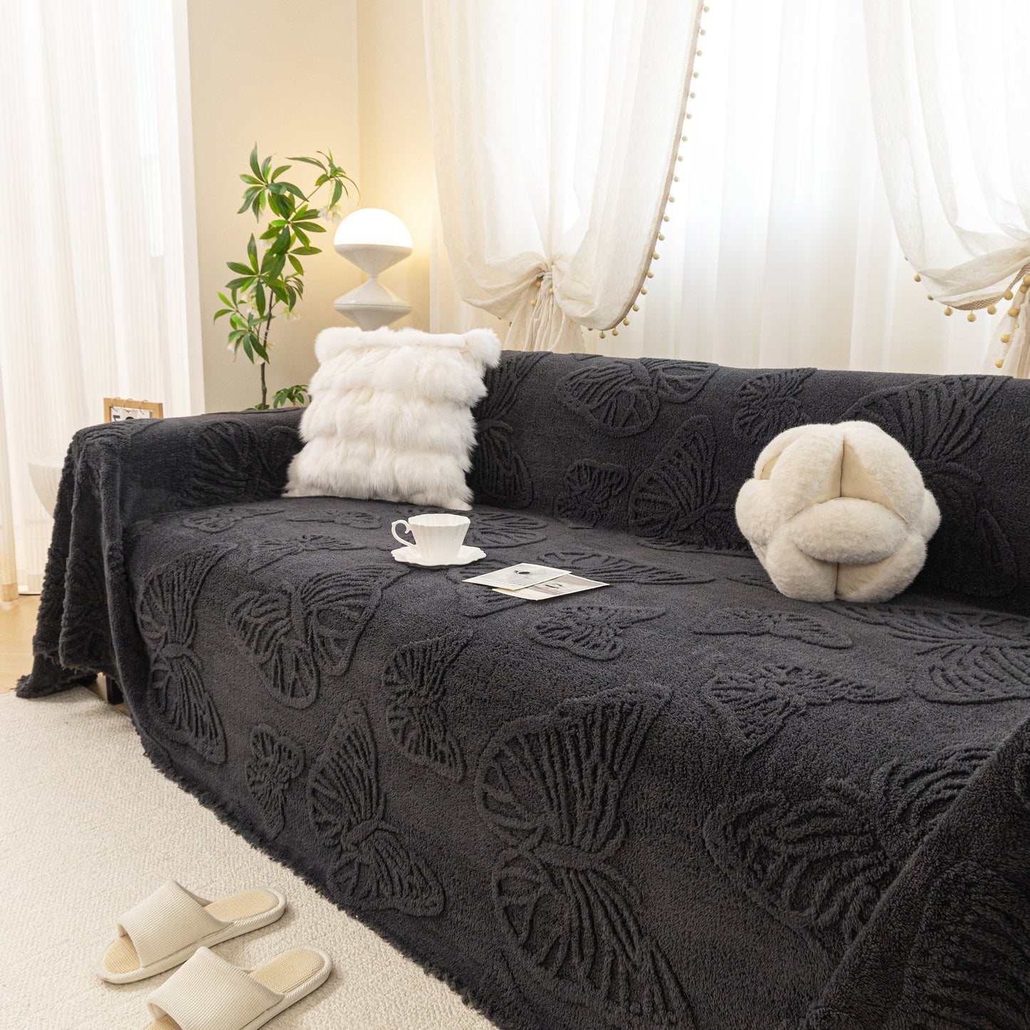 Luxury 3D Butterfly Jacquard Sofa Throw Blanket, Ultra-Soft Plush Fleece Couch Cover