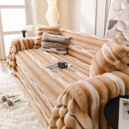 Ultra Soft Faux Fur Couch Cover – Large, Fluffy, and Elegant Sofa Throw Blanket
