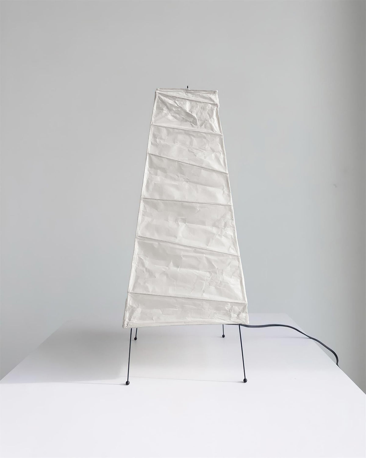 Akari 4N Table Lamp