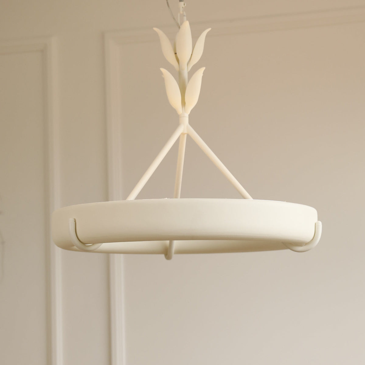 Athena Plaster Ring Chandelier