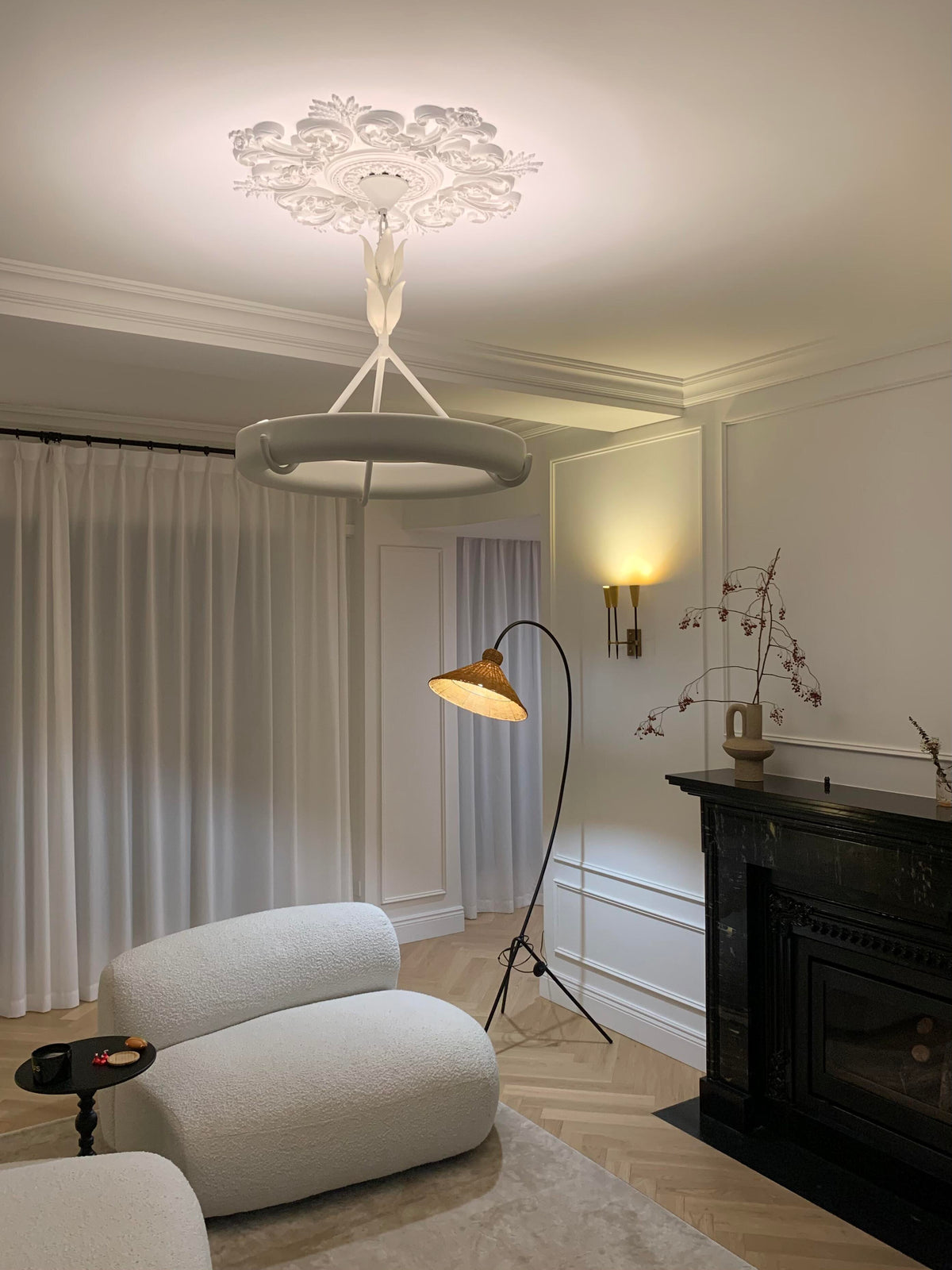 Athena Plaster Ring Chandelier