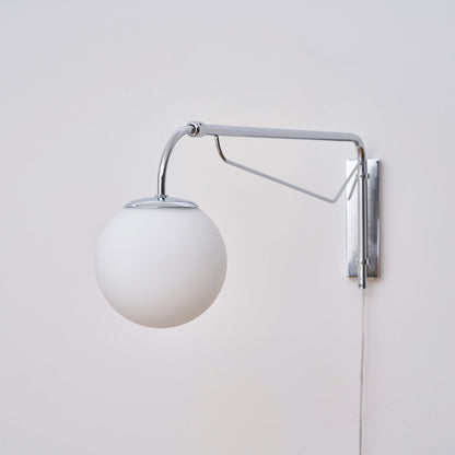 Averyn Telescopic Wall Lamp
