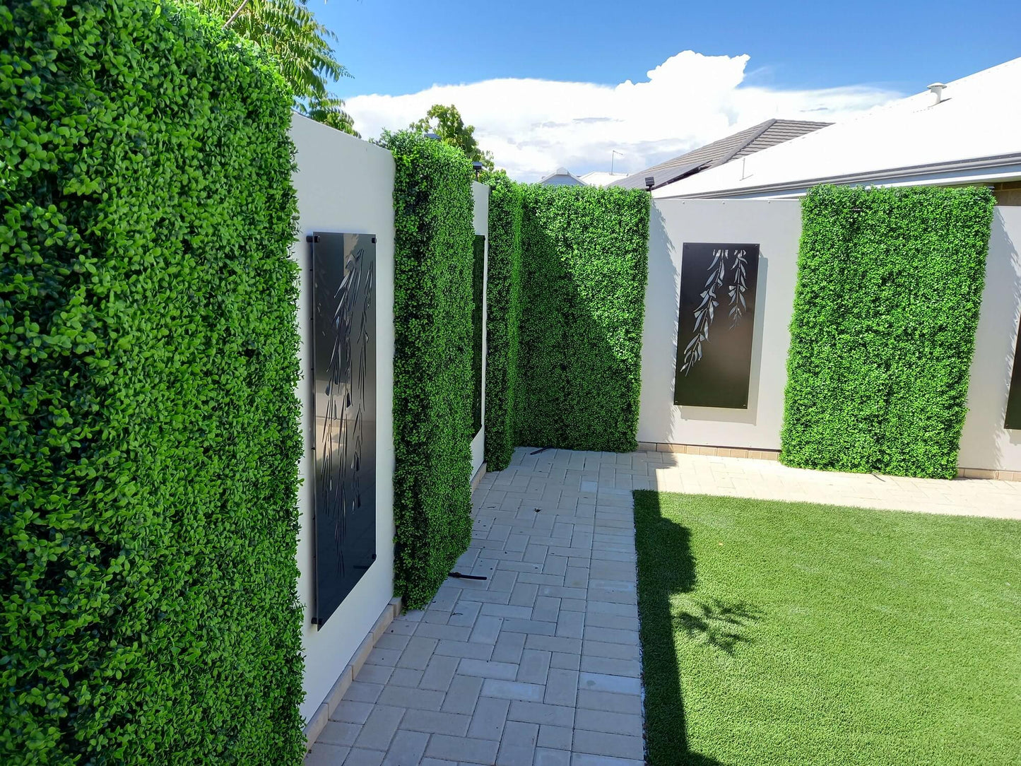 Bright Boxwood Artificial Vertical Garden Green Wall Panel 40×40in 11 SQ FT – UV Resistant – Commercial Grade