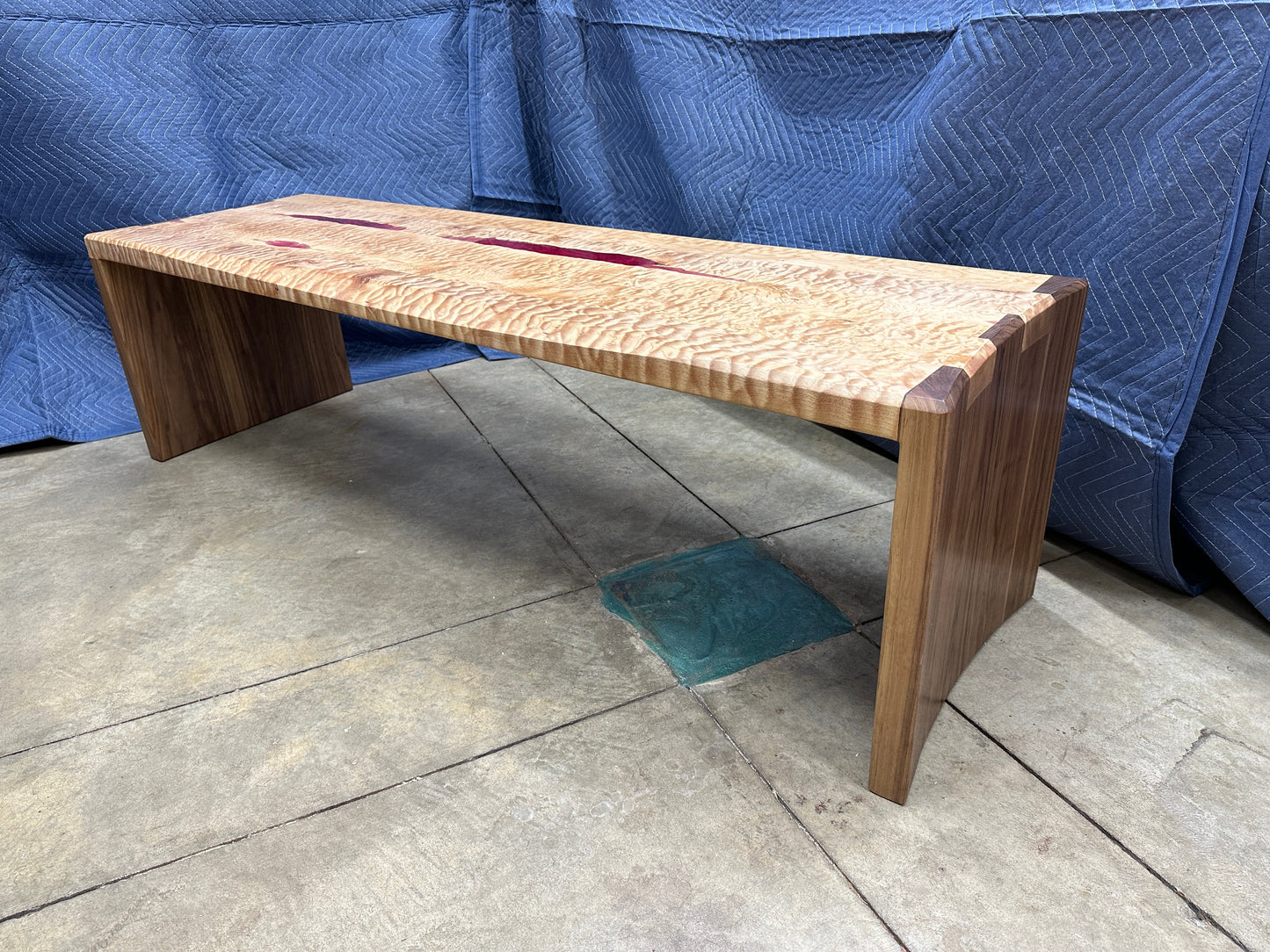 3D Plans for the Contoured Box Joint Bench