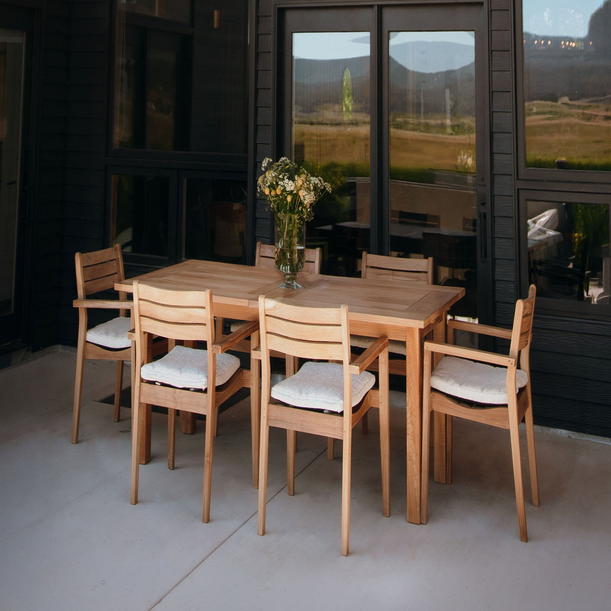 Oslo Natural Teak Outdoor Extendable Dining table- 79-118" (8-10 people)