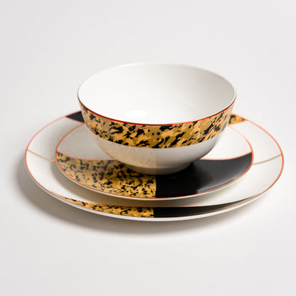 Tigress Golden Plates Set
