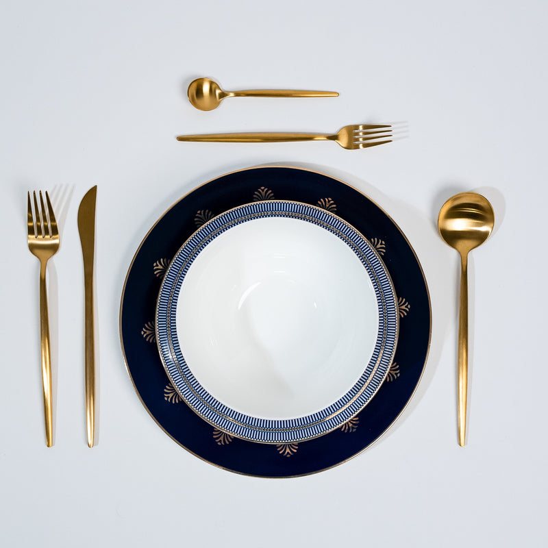 Luxury Raven Dining Set
