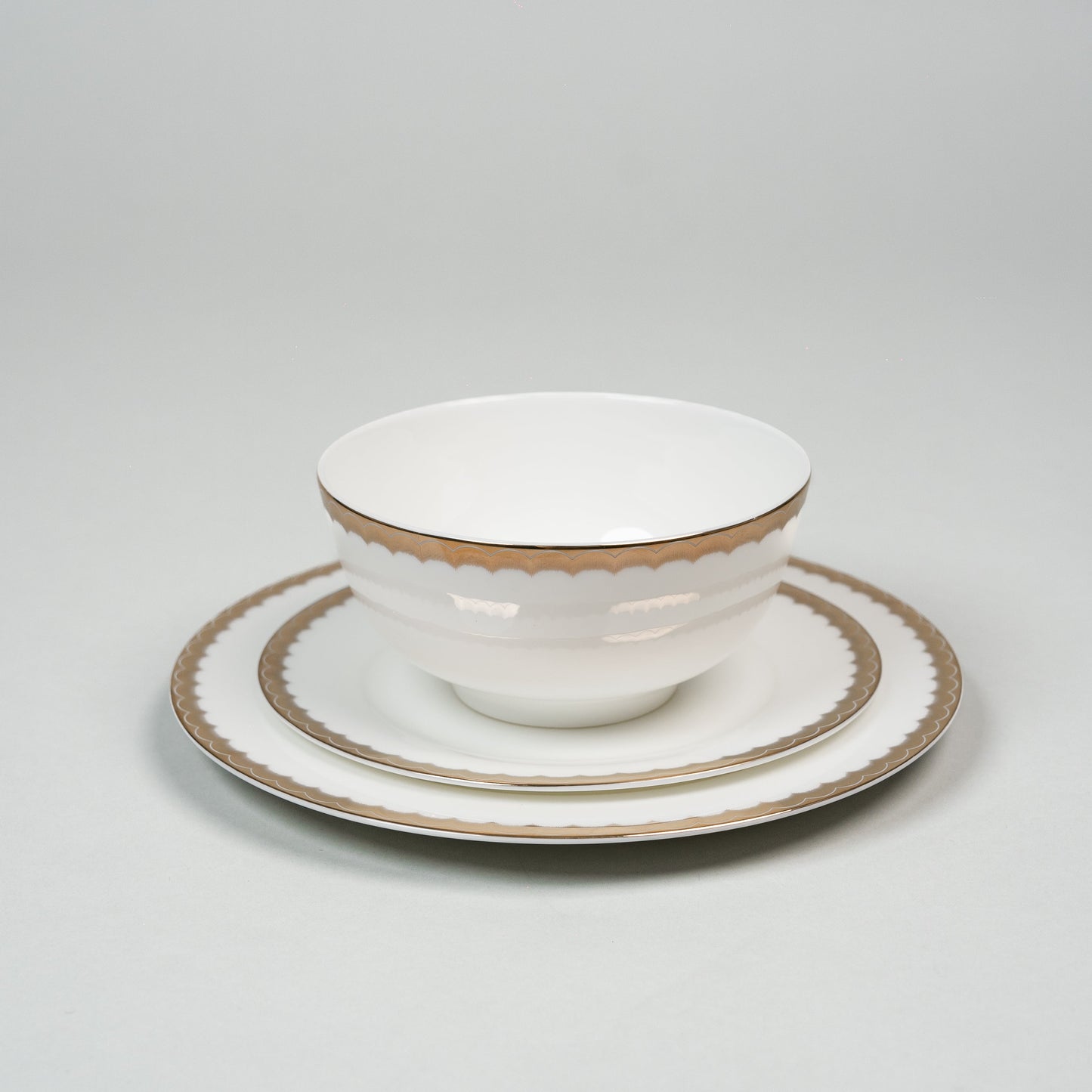 Ripple Gold Rim Plates