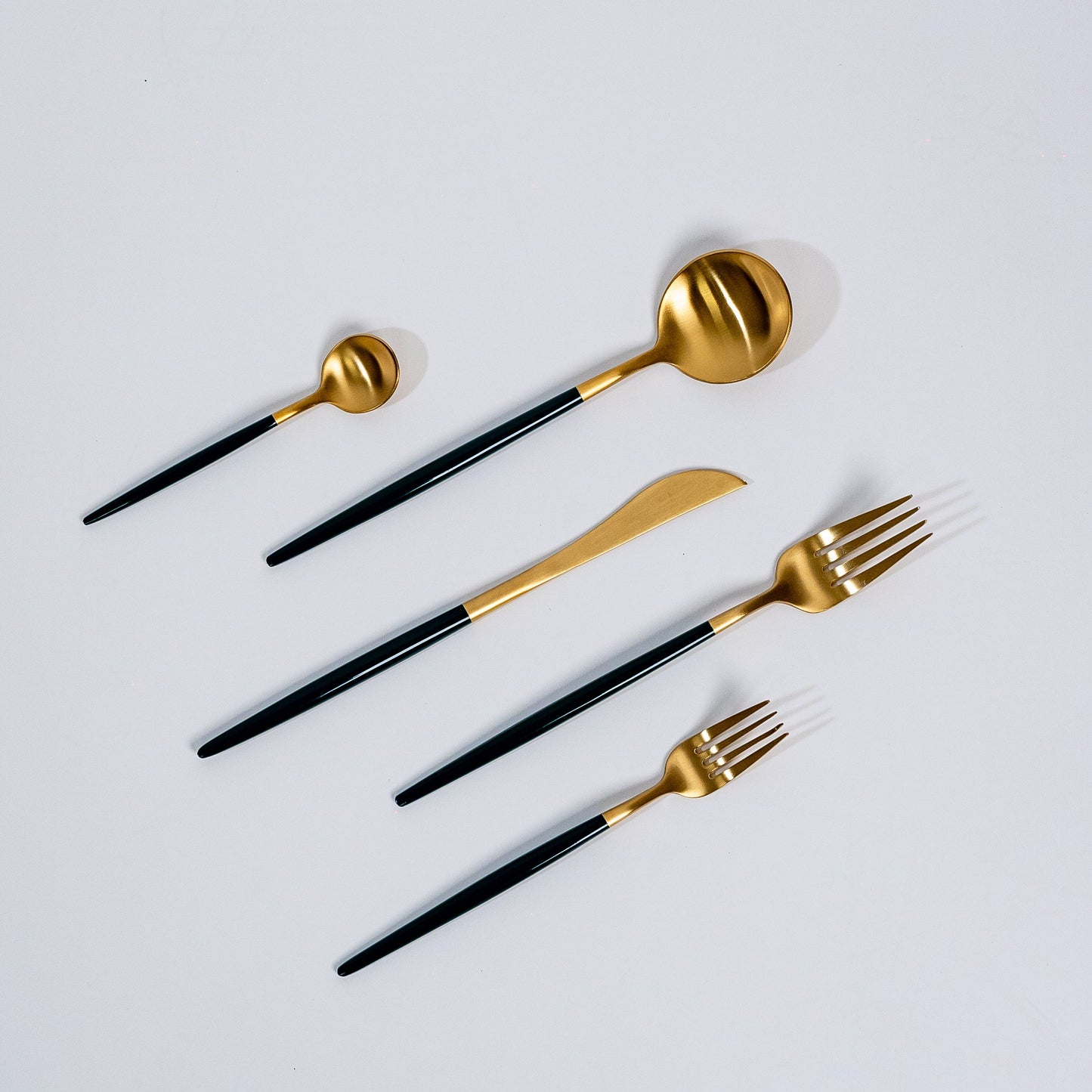 Royal Cutlery Set