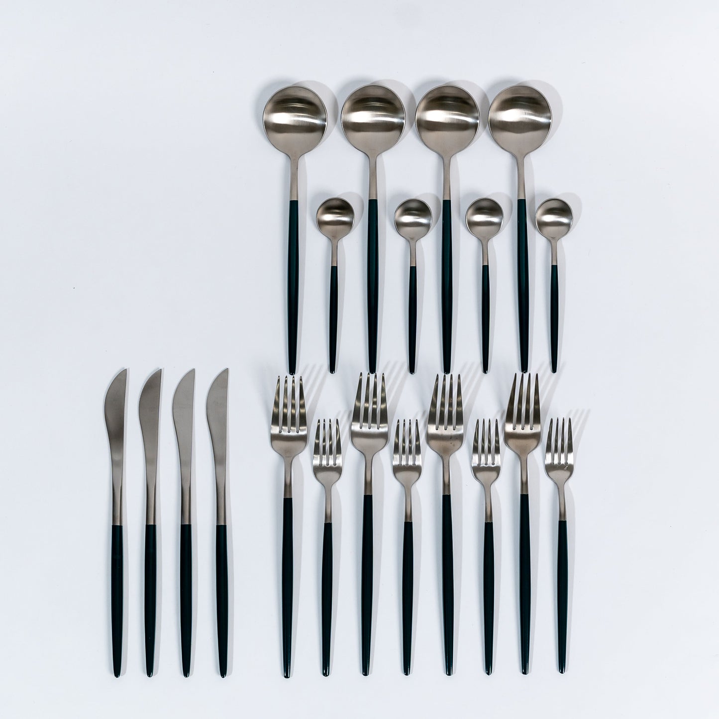 Royal Cutlery Set