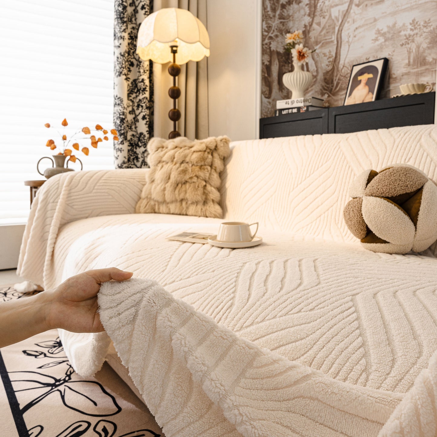 Plush Fleece Washable Sofa Throw Blanket, Soft & Cozy Furniture Protector for Couch